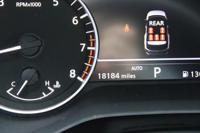 Photo of 2024 Gun Metallic Nissan Pathfinder