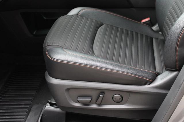 Photo of 2024 Gun Metallic Nissan Pathfinder