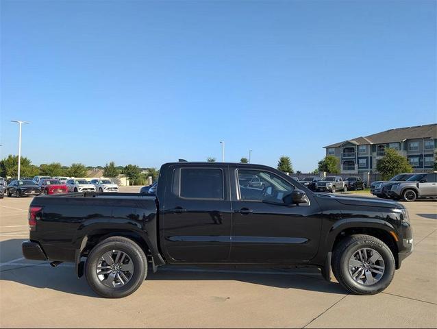Photo of 2025 Super Black Nissan Frontier