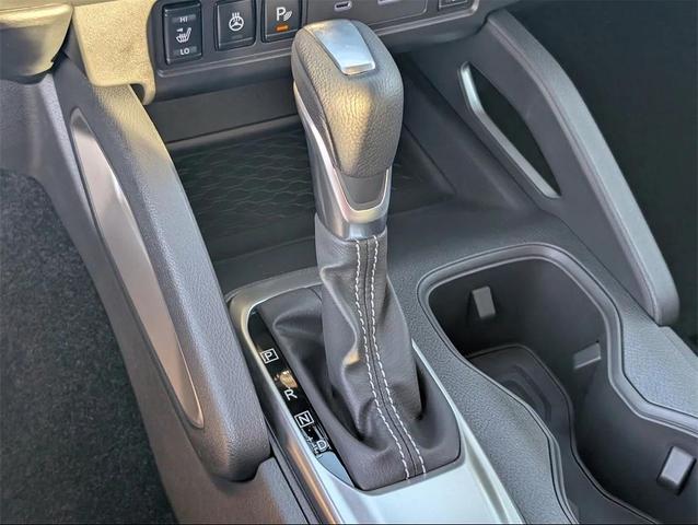 Photo of 2025 Super Black Nissan Frontier