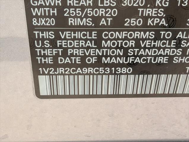 Photo of 2024 Silver Mist Volkswagen Atlas