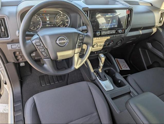 Photo of 2025 Glacier White Nissan Frontier