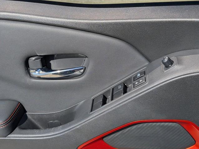 Photo of 2022 Super Black Nissan Frontier