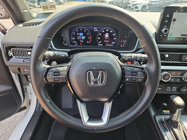 Photo of 2022 Platinum White Pearl Honda Civic