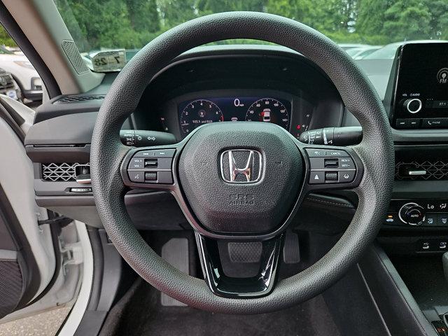 Photo of 2023 Platinum White Pearl Honda Accord