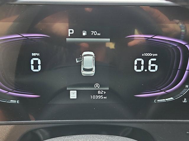Photo of 2023 Dawning Red Kia Sportage