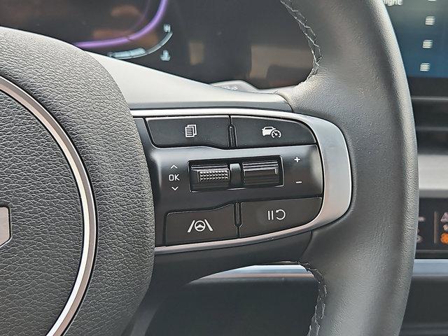 Photo of 2023 Dawning Red Kia Sportage