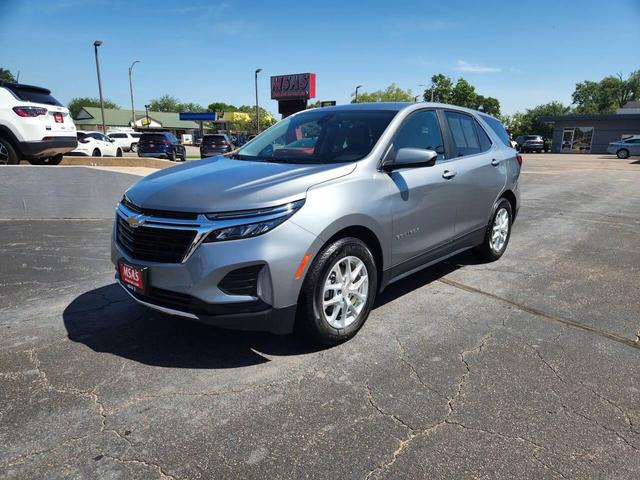 Photo of 2023 Gray Chevrolet Equinox