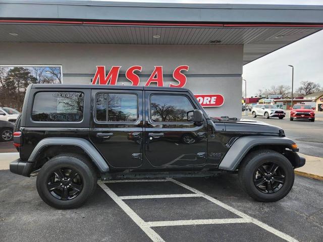 Photo of 2021 Black Clearcoat Jeep Wrangler Unlimited