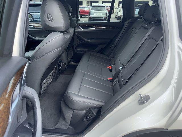 Photo of 2019 Mineral White Metallic BMW X3