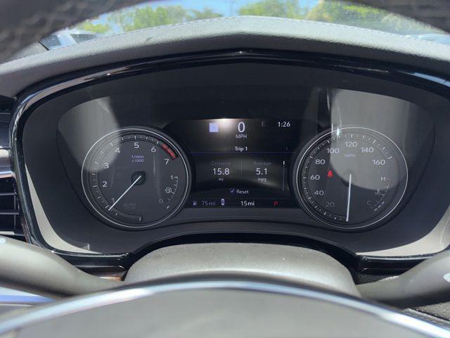 Photo of 2025 Emerald Lake Metallic Cadillac XT5