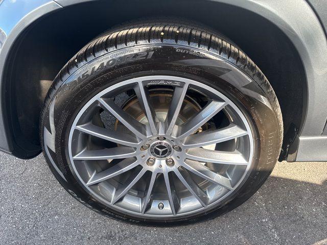 Photo of 2024 Selenite Gray Metallic Mercedes-Benz GLE 350