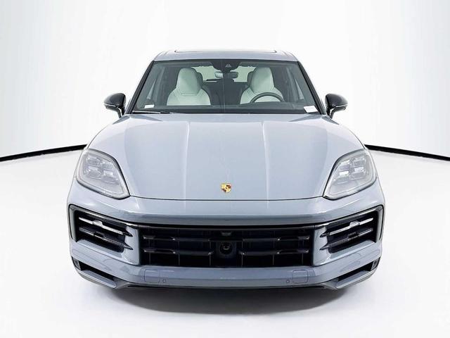 Photo of 2025 Arctic Grey Porsche Cayenne
