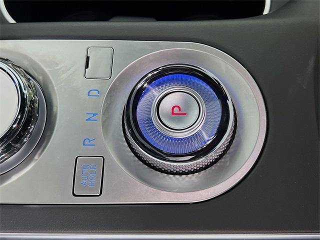 Photo of 2024 White Genesis GV70