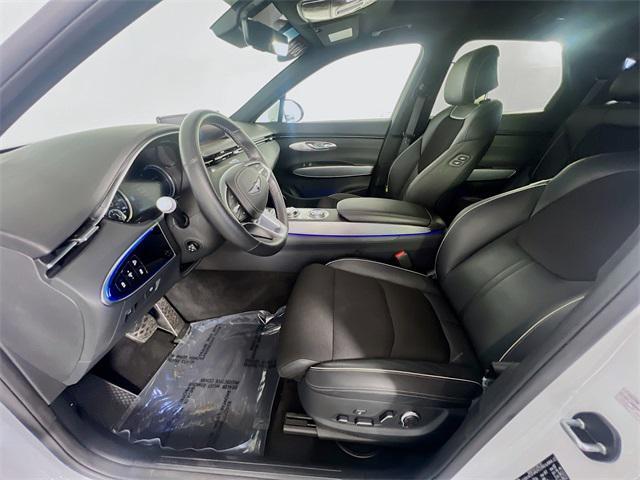 Photo of 2024 White Genesis GV70