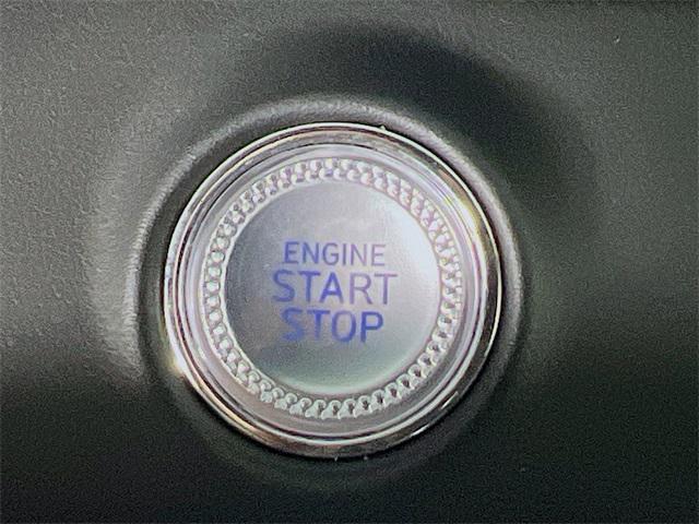 Photo of 2024 White Genesis GV70