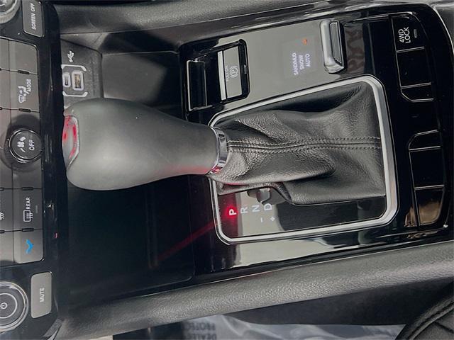 Photo of 2025 Red Hot Pearlcoat Jeep Compass