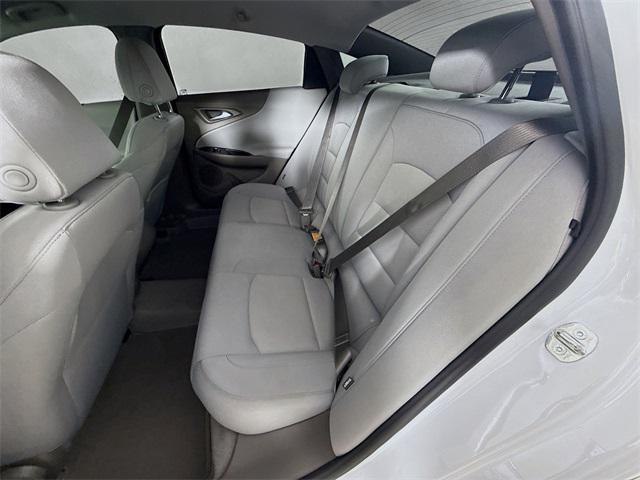 Photo of 2023 Summit White Chevrolet Malibu