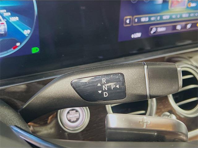 Photo of 2022 MANUFAKTUR Patagonia Red Metallic Mercedes-Benz E-Class