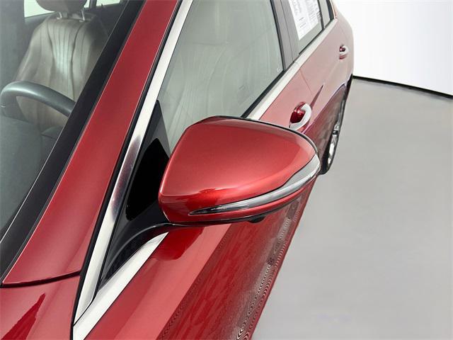 Photo of 2022 MANUFAKTUR Patagonia Red Metallic Mercedes-Benz E-Class