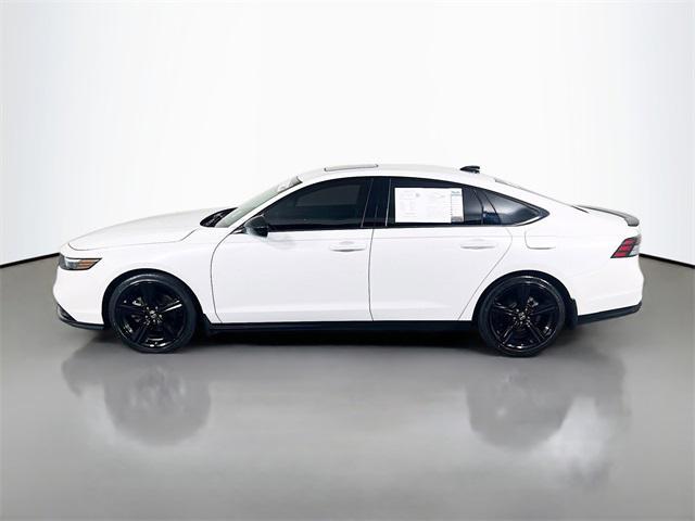 Photo of 2023 Platinum White Pearl Honda Accord Hybrid