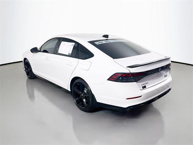 Photo of 2023 Platinum White Pearl Honda Accord Hybrid