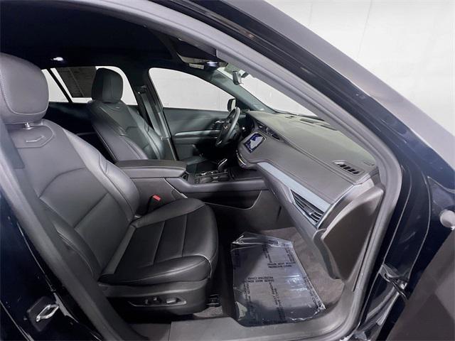 Photo of 2022 Stellar Black Metallic Cadillac XT4