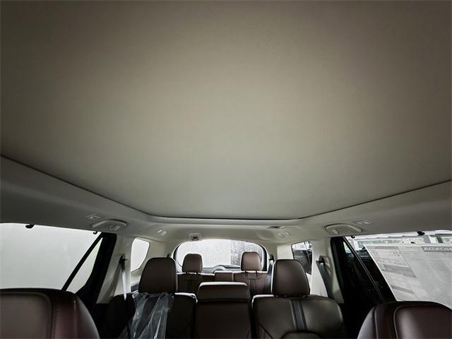 Photo of 2025 Crystal Black Pearl Honda Pilot