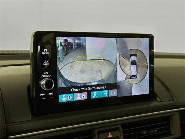 Photo of 2025 Crystal Black Pearl Honda Pilot