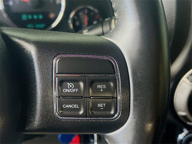 Photo of 2017 Bright White Clearcoat Jeep Wrangler