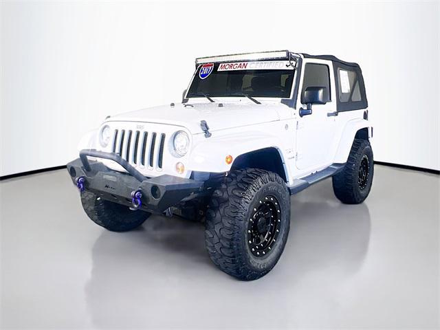 Photo of 2017 Bright White Clearcoat Jeep Wrangler