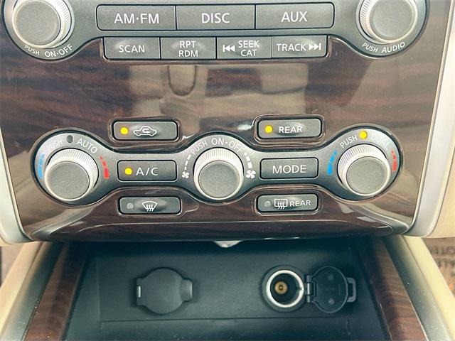 Photo of 2015 Cayenne Red Nissan Pathfinder