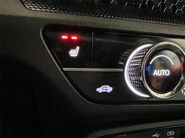 Photo of 2025 Platinum Honda CR-V Hybrid