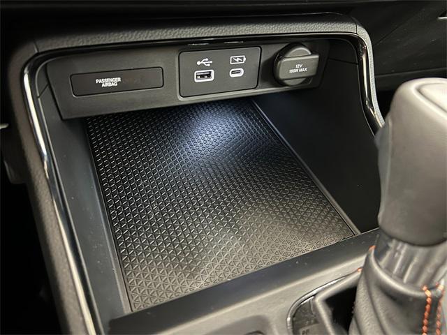 Photo of 2025 Platinum Honda CR-V Hybrid