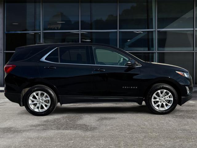 Photo of 2019 Mosaic Black Metallic Chevrolet Equinox