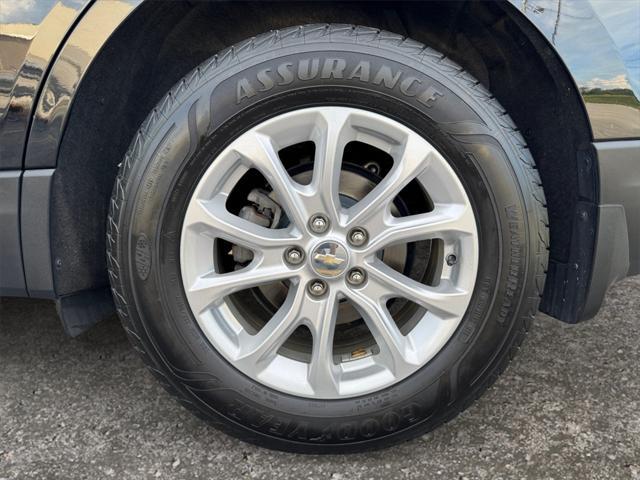 Photo of 2019 Mosaic Black Metallic Chevrolet Equinox