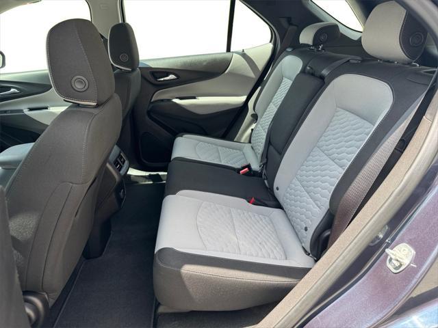 Photo of 2018 Storm Blue Metallic Chevrolet Equinox