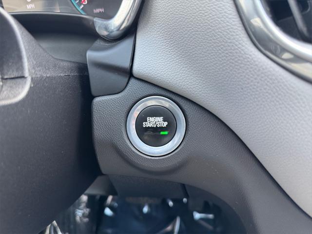 Photo of 2018 Storm Blue Metallic Chevrolet Equinox