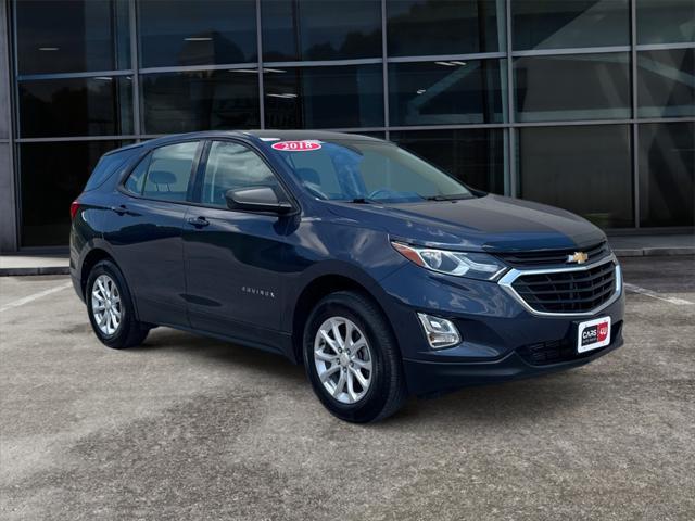 Photo of 2018 Storm Blue Metallic Chevrolet Equinox