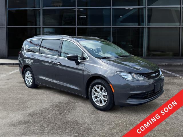 2020 Chrysler Voyager