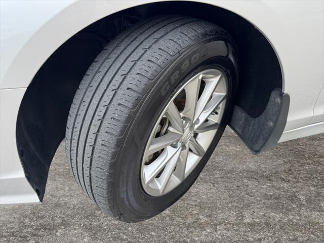 Photo of 2018 Symphony Silver Hyundai SONATA