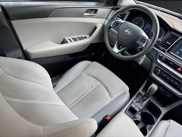Photo of 2018 Symphony Silver Hyundai SONATA