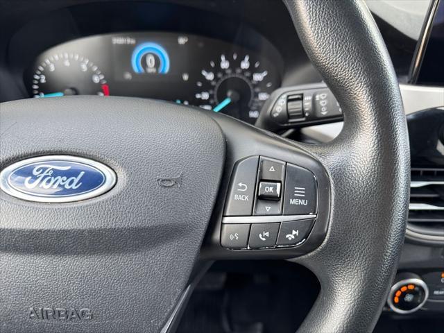 Photo of 2021 Agate Black Metallic Ford Escape