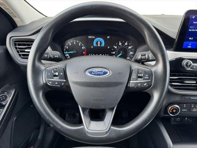 Photo of 2021 Agate Black Metallic Ford Escape