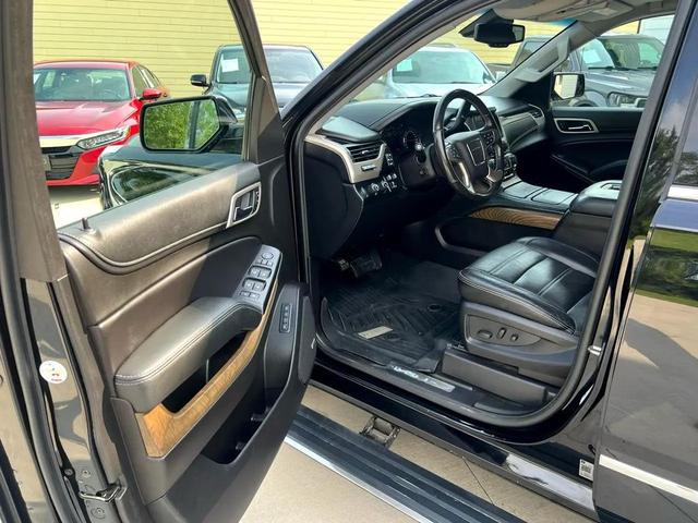 Photo of 2018 Onyx Black GMC Yukon