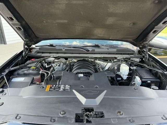 Photo of 2017 Black Chevrolet Silverado 1500