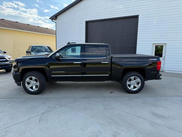 Photo of 2017 Black Chevrolet Silverado 1500