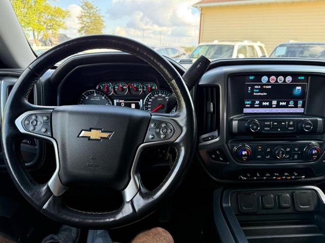 Photo of 2017 Black Chevrolet Silverado 1500