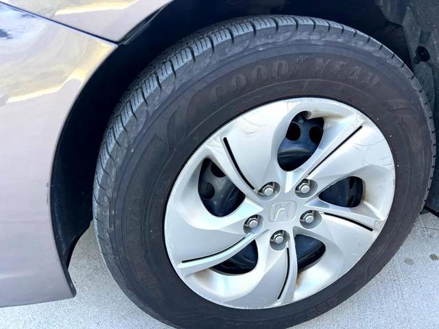 Photo of 2015 BROWN Honda Civic
