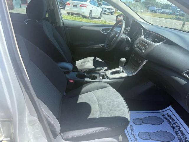 Photo of 2014 Brilliant Silver Nissan Sentra